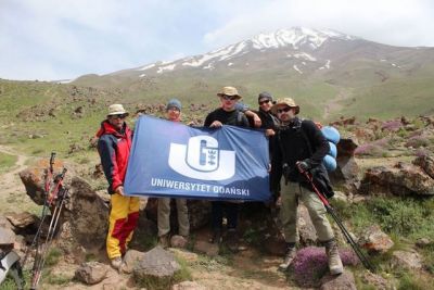 Alpiniści z UG zdobyli najwyższy wulkan Azji